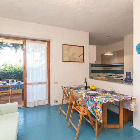 Apartment Piazzetta Trilo Porto 30m From The - Happy